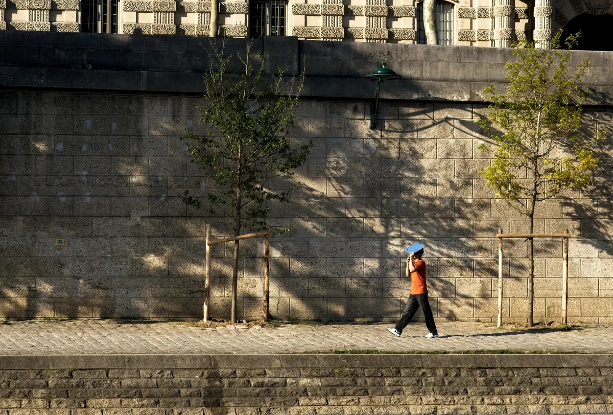 Photo from paris, 28 Apr 2025